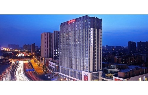 五星级酒店：成都希尔顿12万风量油烟净化器安装案例